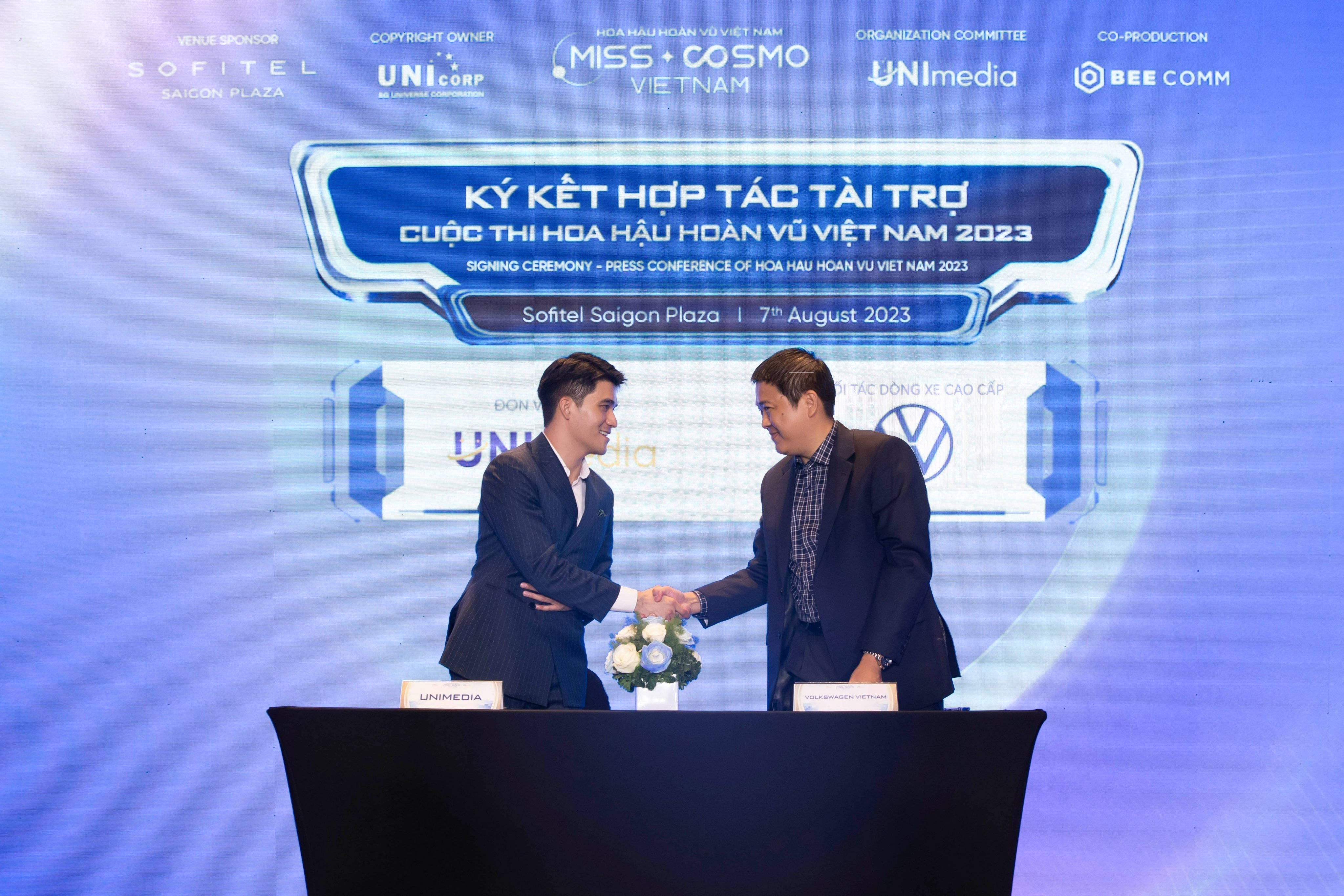 Volkswagen Việt Nam chính thức đồng hành cùng Hoa Hậu Hoàn Vũ Việt Nam 2023 - Miss Cosmo Vietnam với danh xưng “Đối Tác Dòng Xe Cao Cấp”